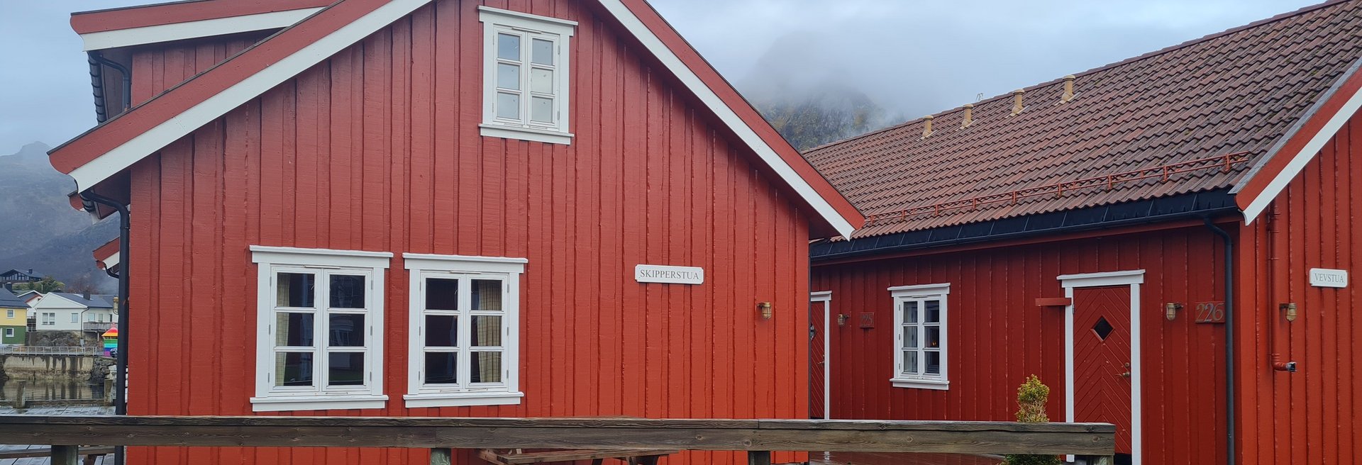 Ansicht eines typisch norwegischen Fischerdorfes